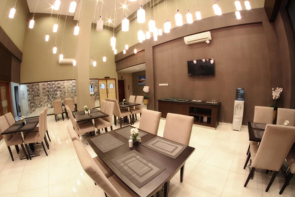 Sutan Raja Guest House Bandung Exteriér fotografie